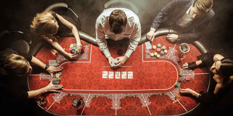 Vị trí trên bàn Poker có ảnh hưởng tới kết quả thắng thua 
